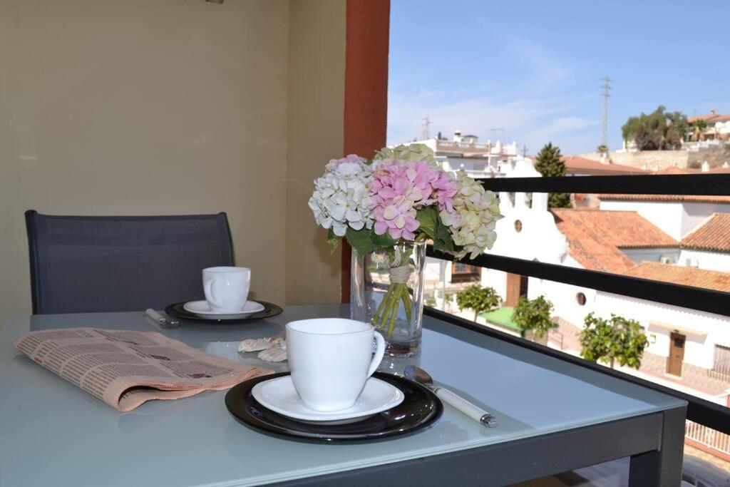 Precioso Apartamento En Primera Linea De Playa En Калета-де-Велес Экстерьер фото